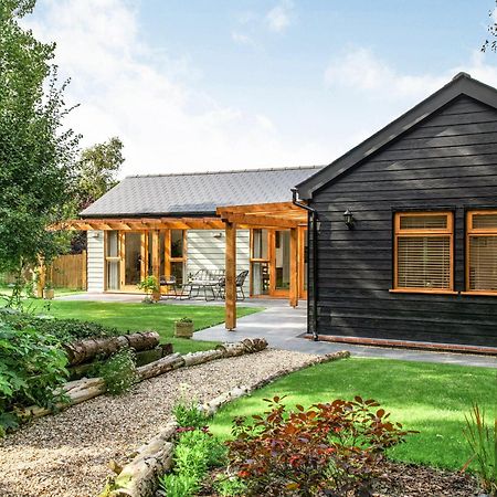 North Farm Lodge East Mersea Exterior foto